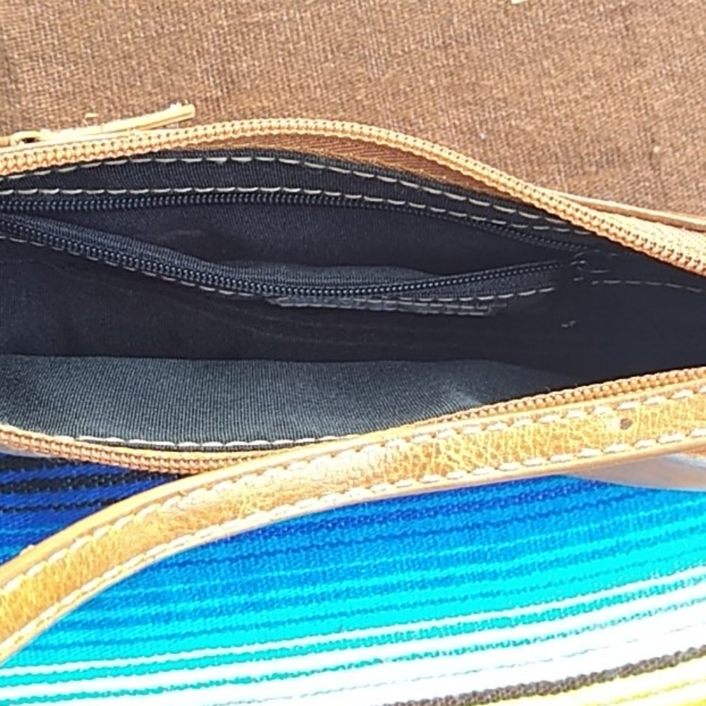 Steve Madden 👛 - Picture 4 of 6